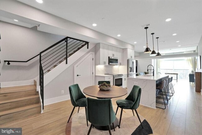 4012 Georgia Ave NW Unit 402