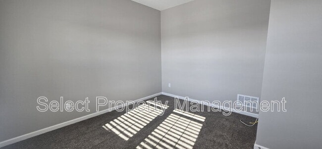 Photo - 5220 Broad Fields Cove