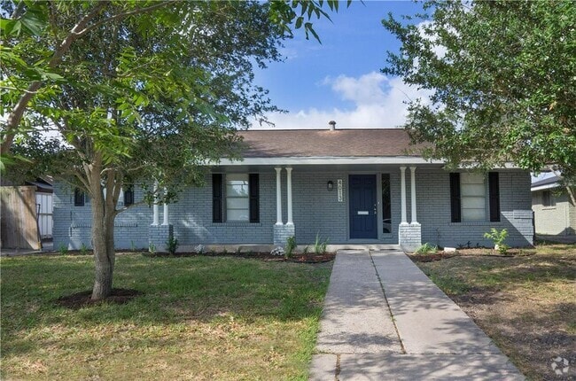 Building Photo - 4013 Kingston Dr Rental