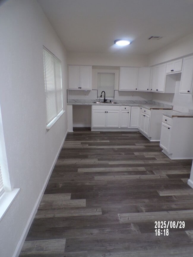 Photo - Great re-do , Centrally located to shopping and Ft Sill