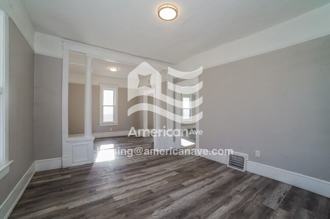 Photo - 1725 N Gale Ave