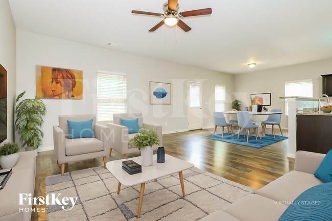 Photo - 639 Independence Ave