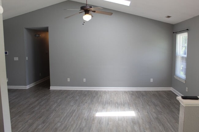 Photo - Cute Ranch Home in a great Avon Neighborhood!