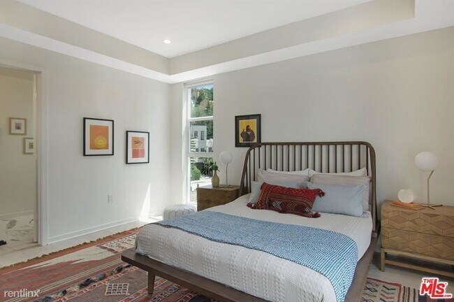 Photo - 1933 Griffith Park Blvd