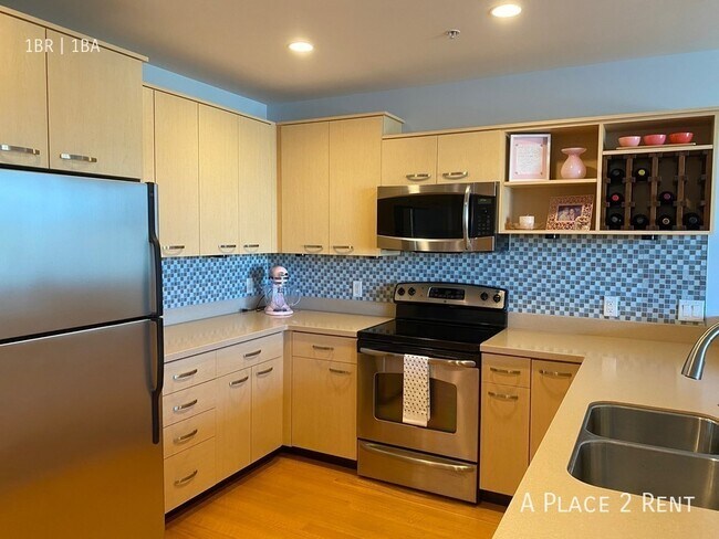 Photo - 309 W Washington Ave Unit 607