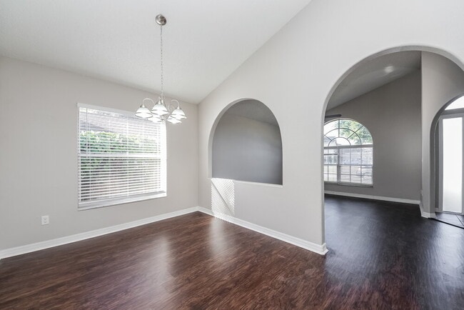 Photo - 16444 Coopers Hawk Ave