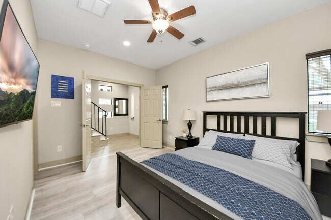 Photo - 4510 Inker St