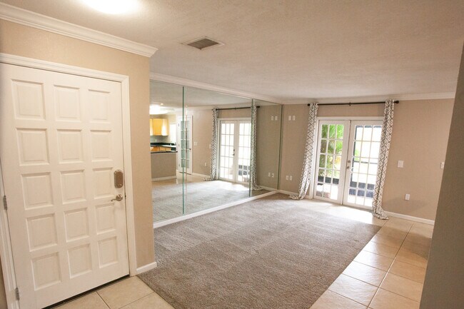 Photo - 101 Summer Pl Unidad 2