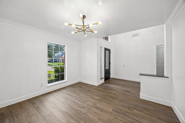 Photo - 23527 Cansfield Way