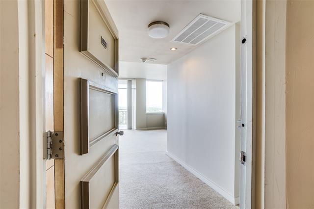 Photo - 6211 W Northwest Hwy Unidad 1401