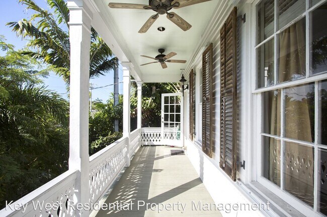 Photo - 1009 Southard St House