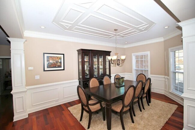 Photo - 2217 Chaseford Ln SW