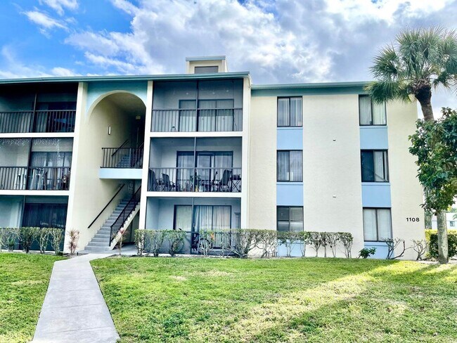 Building Photo - 1108 Green Pine Blvd Unit G1 Rental
