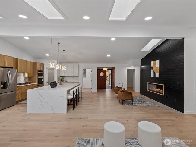 Photo - 14244 Redmond