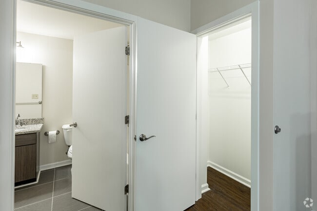 1HAB, 1BA - Gramercy Row Apartment Residences