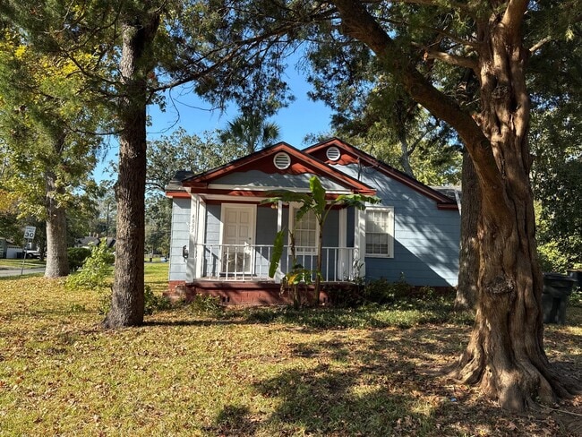 Building Photo - 4005 Green St