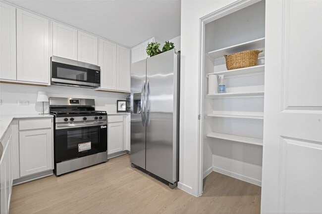 Photo - 26807 Rosy Shimmer Ln