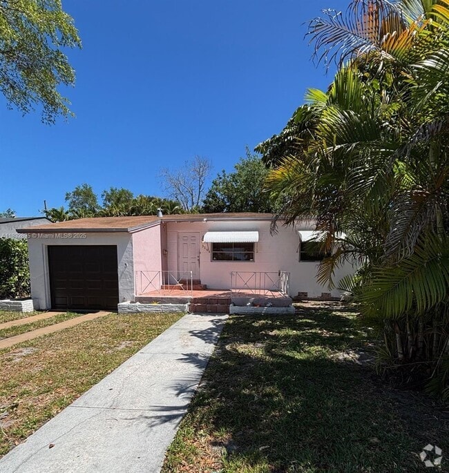 Building Photo - 319 S 24th Ave Rental