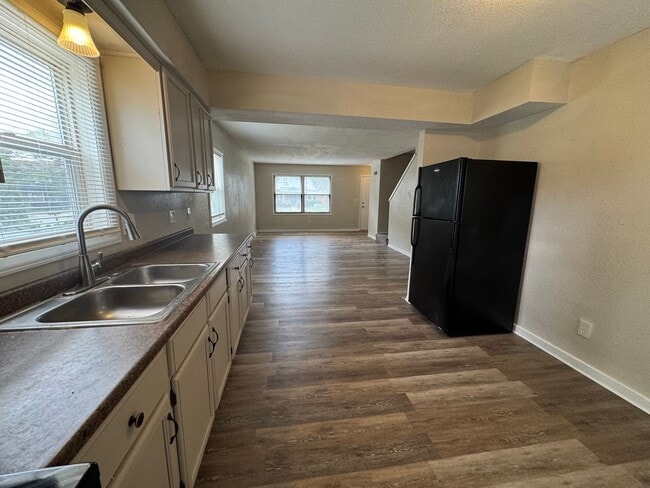 Photo - Beautiful 3 Bedroom, 1.5 Bath Townhome wit...