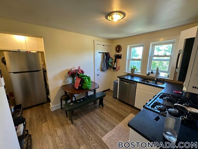 Photo - 1145 Boylston St Unidad 4