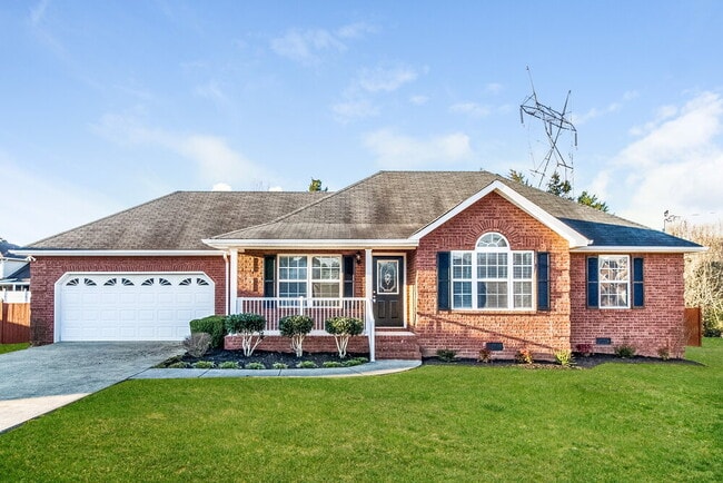 Building Photo - 304 Acorn Ct