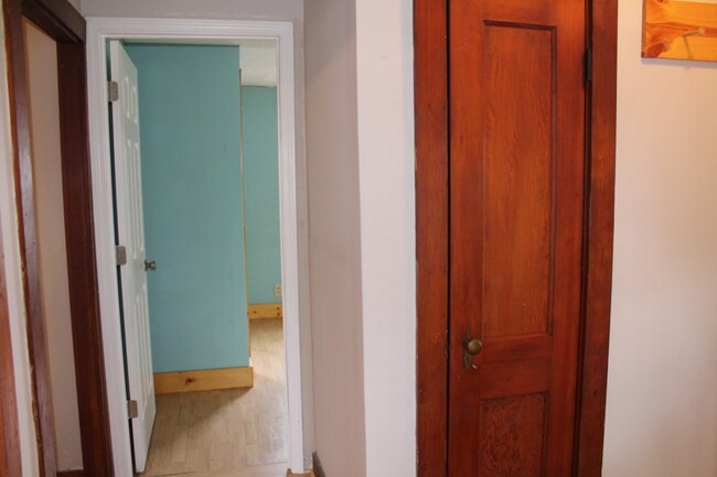 Photo - 610 Pardee St