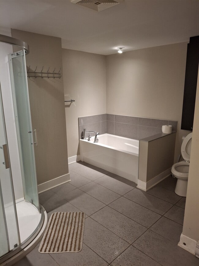 Photo - 603 Rue Robert-Élie Unité 205