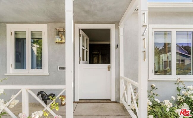 Photo - 1711 Linden Ave