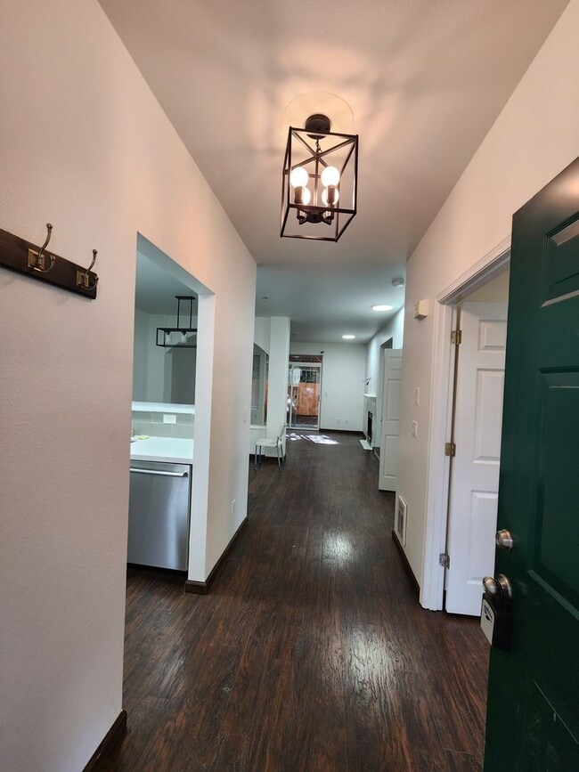 Photo - Renovated 3 Bedroom Condo