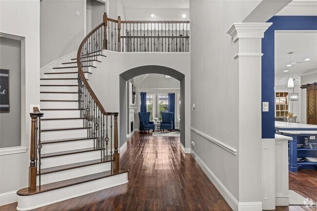 Building Photo - 6422 Gladehill Dr Rental