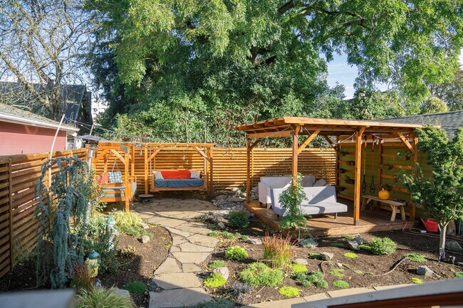 Photo - 5236 NE 18th Ave