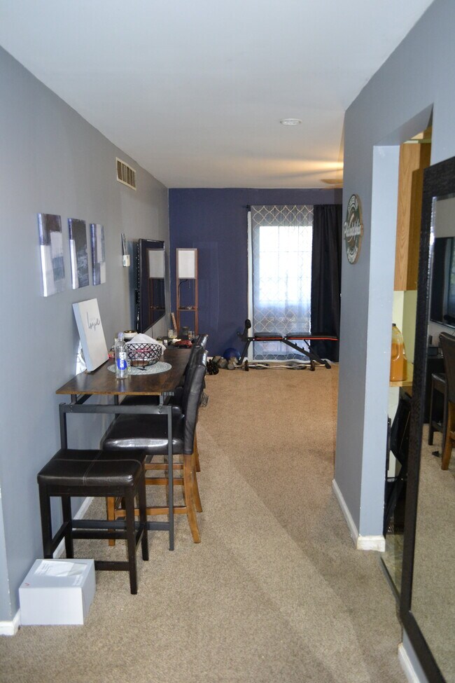 Photo - 771 Brian Way Unidad A