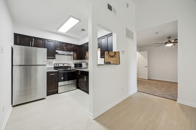 Falltree Apartments