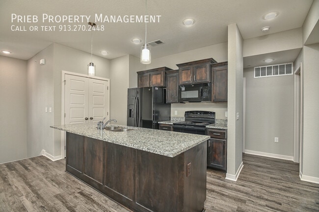 Photo - 12321 S Chelsea St Unidad 104