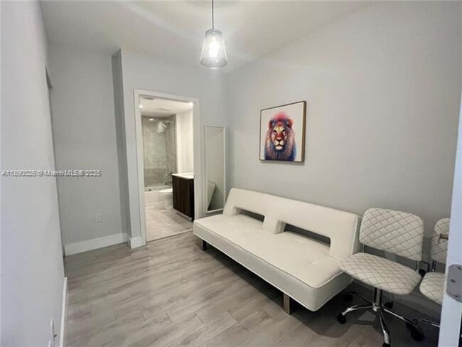 Photo - 488 NE 18th St Unidad 488 NE 18th St  3208