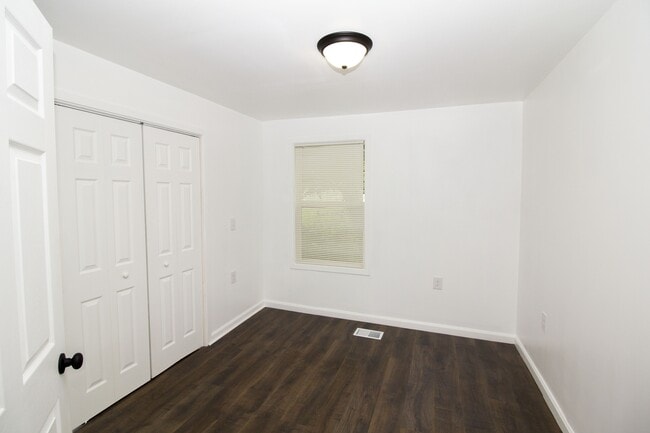 Photo - 2909 Topping Ave