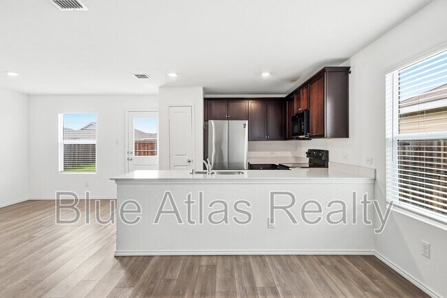 Photo - 510 Olmstead Dr
