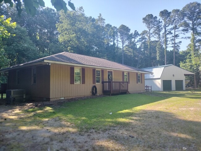 Building Photo - 1511 Big Bethel Rd