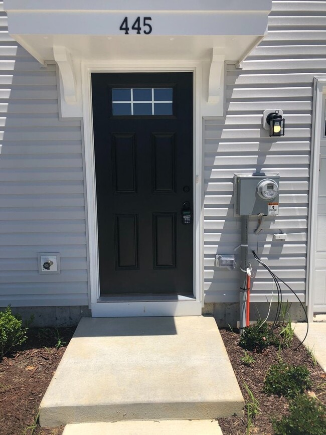 Beautiful 3- Bedroom Townhome For Rent in ... - Beautiful 3- Bedroom Townhome For Rent in ...