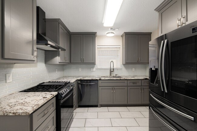 Photo - 21039 Vista Trail Ct