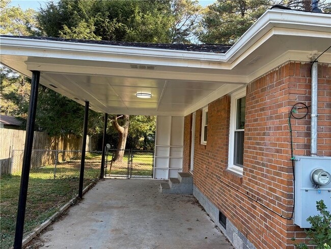 Photo - 1990 S Columbia Pl