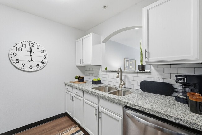 Granite Creek Apartments