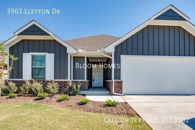 Building Photo - 3903 Lleyton Dr