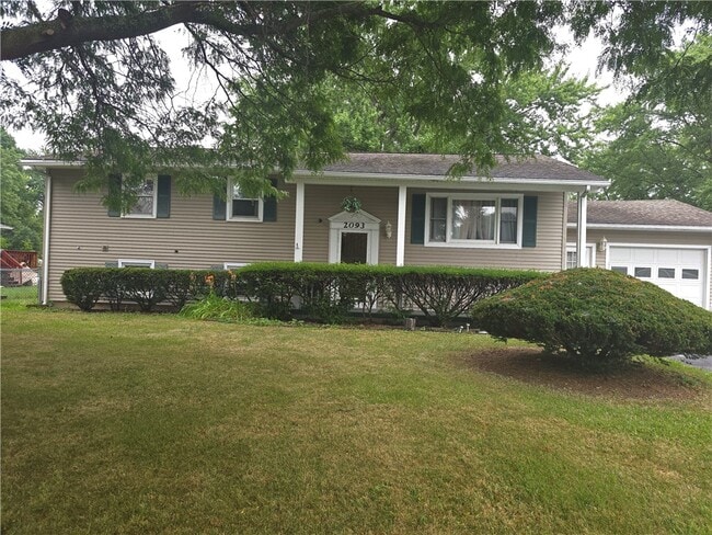 Building Photo - 2093 Lehigh Station Rd Rental