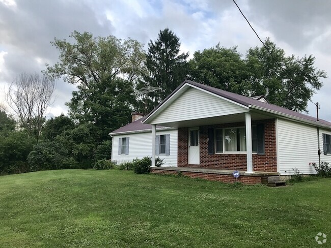 Building Photo - Country ranch in Willard Rental