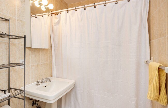 Photo - 26 Layton Ave