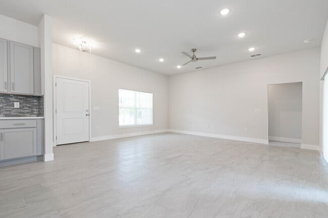 Photo - 30 Easterly Pl