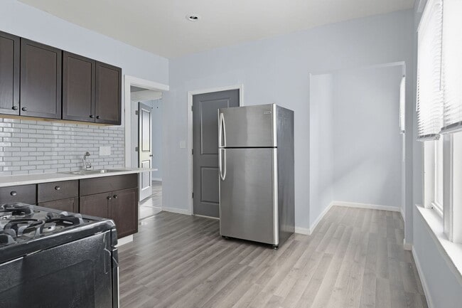 Building Photo - 3536 N 19th St. Unit Lower