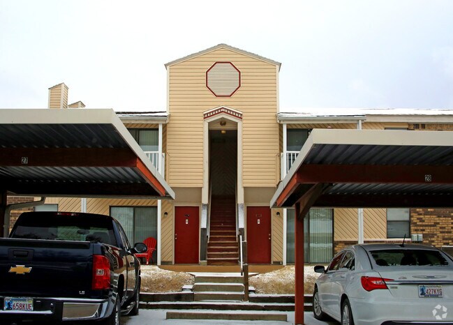 Photo - Shady Hollow