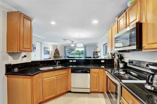 Photo - 9115 Chambers St